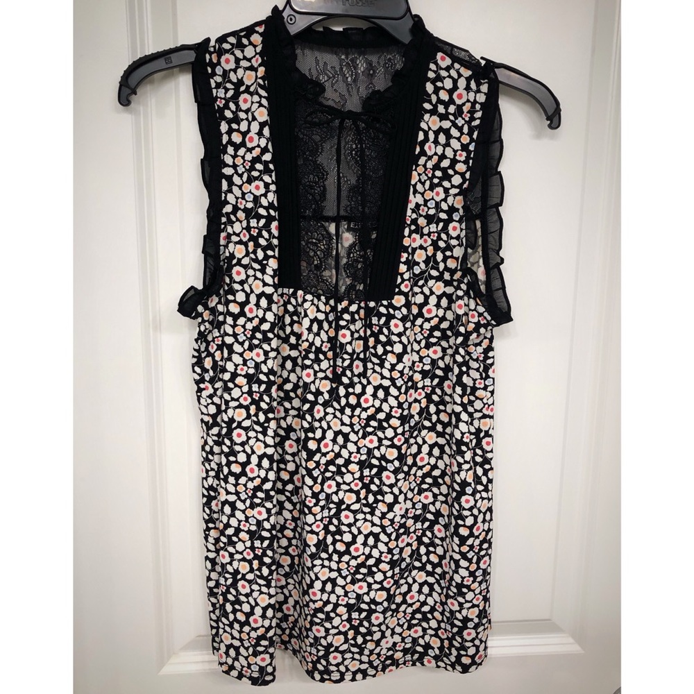 Floral Lace Top • EXPRESS